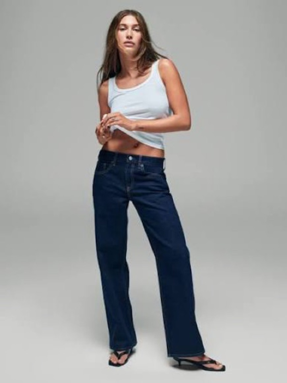 Women's Straight Leg Jeans - Dark Blue High Rise